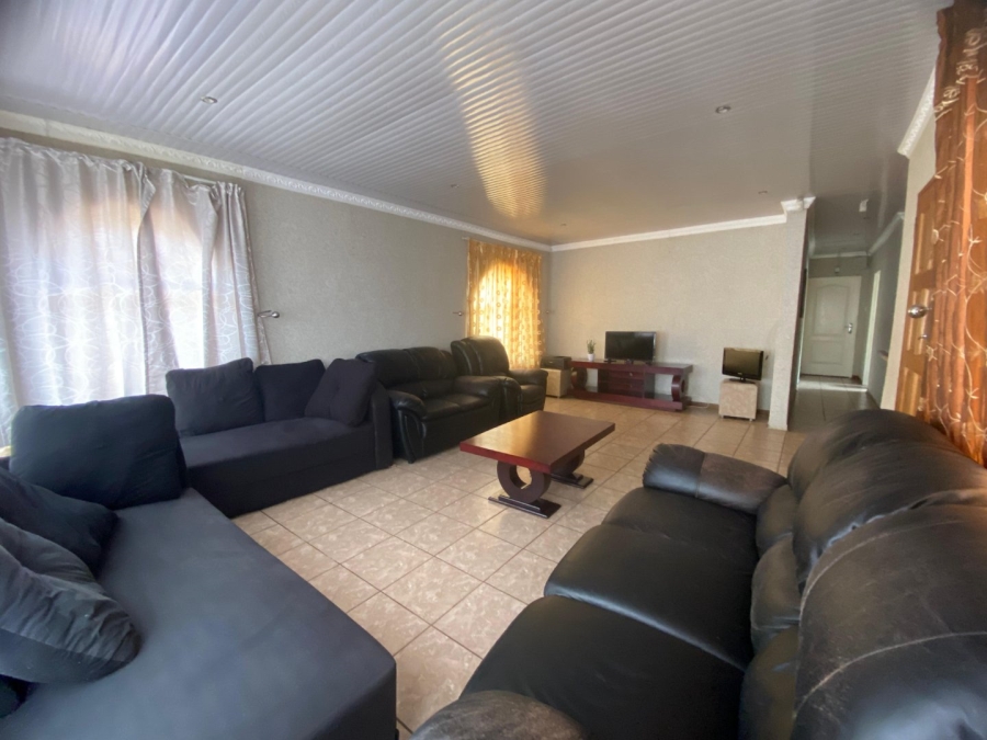 3 Bedroom Property for Sale in Grasslands Free State